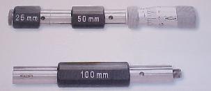 Innen - Mikrometer,  zylindrisch mit Hartmetallmeflchen  50 - 450  mm      im Satz  